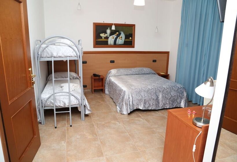 בית מלון כפרי Accord Le Rose