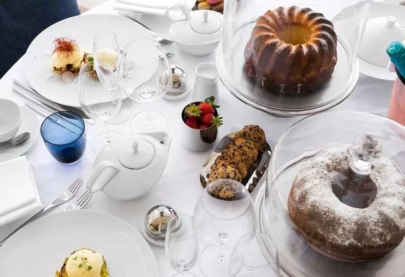 Отель Adriana Hvar Spa