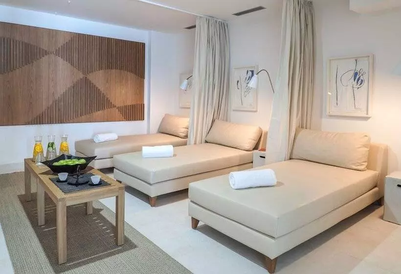 Отель Adriana Hvar Spa