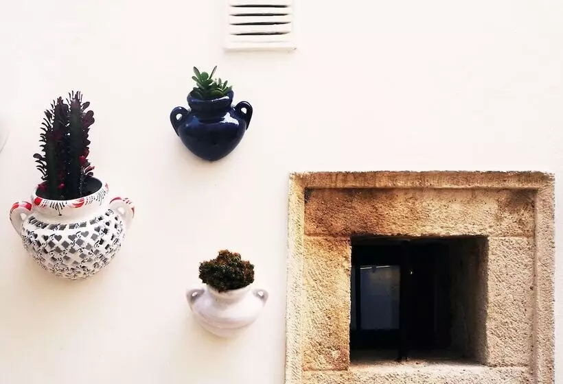 Отель Albergo Diffuso Sotto Le Cummerse