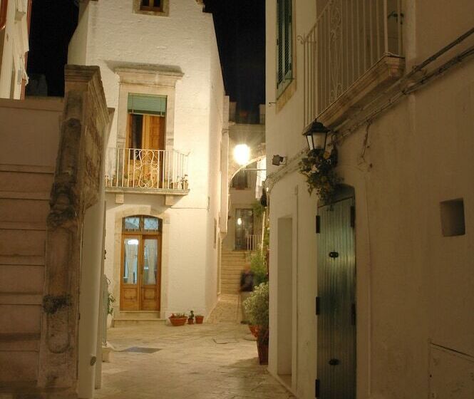 هتل Albergo Diffuso Sotto Le Cummerse