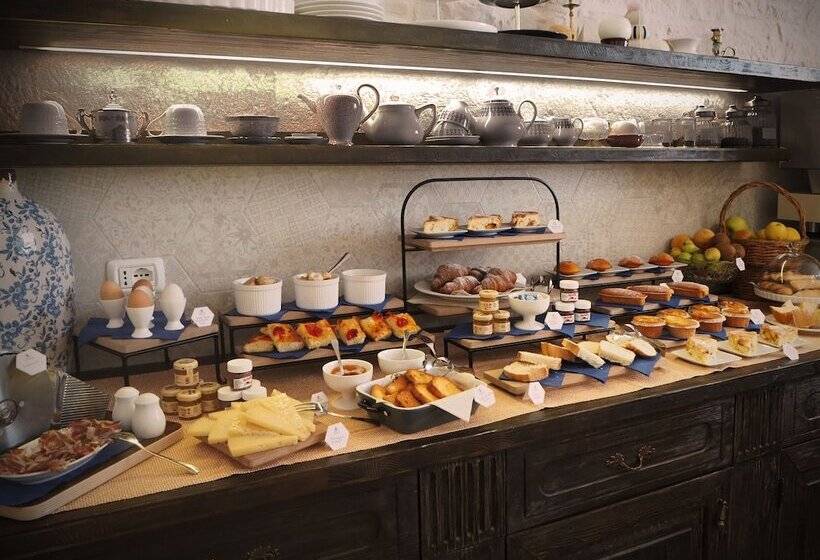 هتل Albergo Diffuso Sotto Le Cummerse