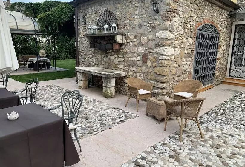 ホテル Antica Dimora Corte Impero