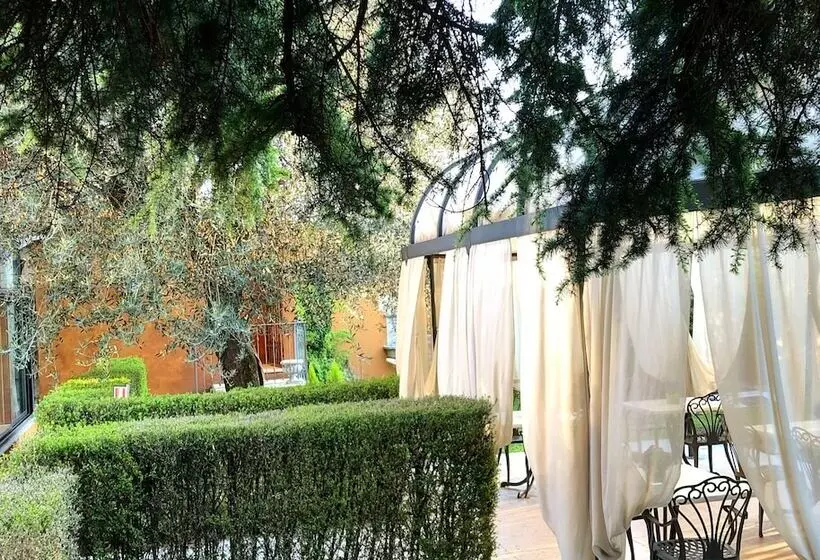 ホテル Antica Dimora Corte Impero