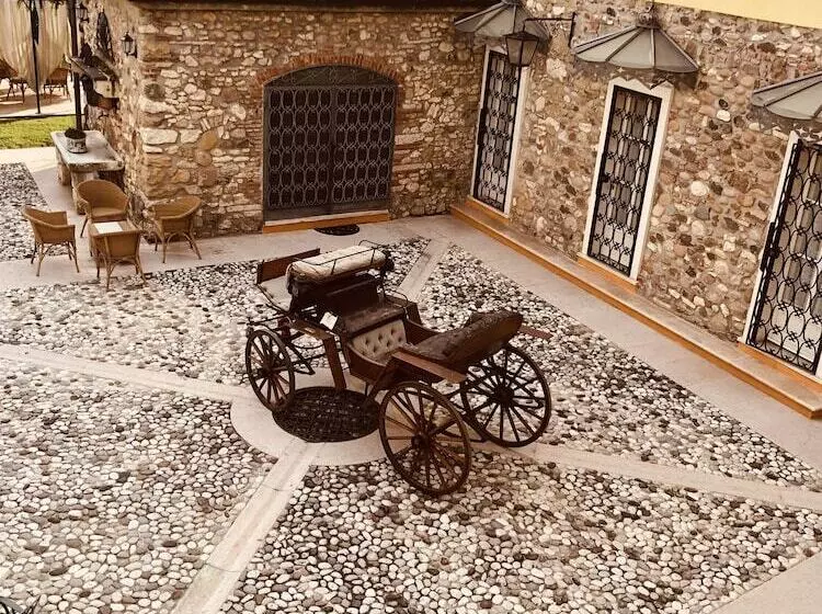 ホテル Antica Dimora Corte Impero