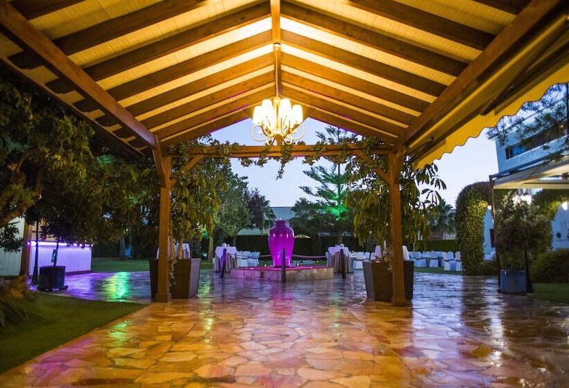 בית מלון כפרי Cortijo Chico Málaga Airport