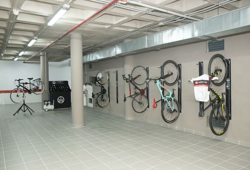 בית מלון כפרי Cortijo Chico Málaga Airport