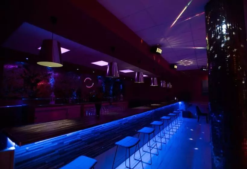 호텔 Cortijo Chico Málaga Airport