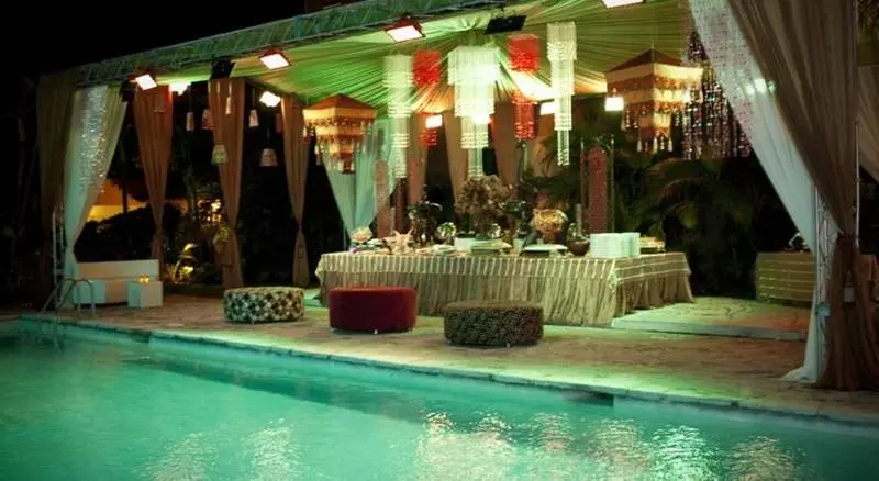 هتل Hodelpa Garden Court