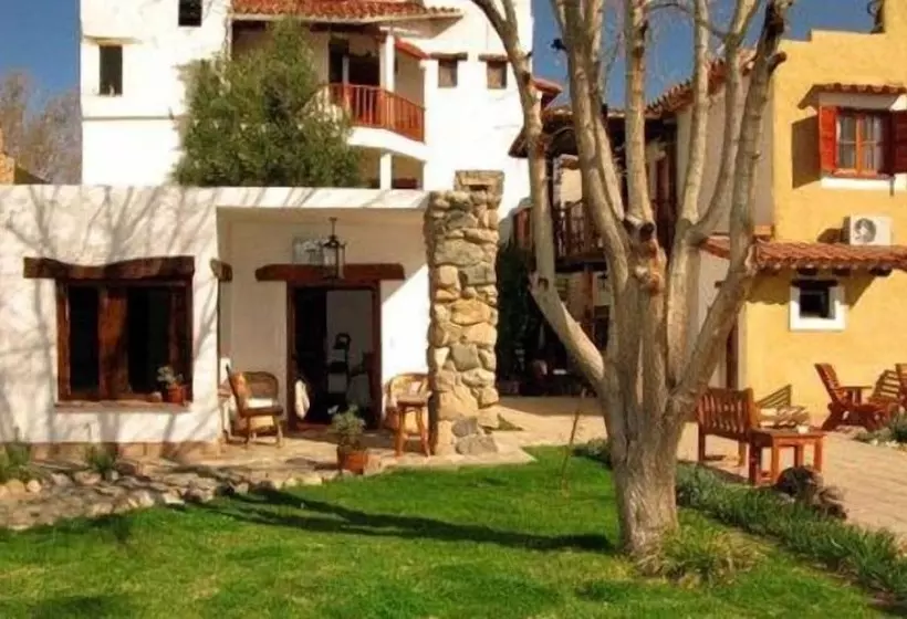 هتل Hostal Killari