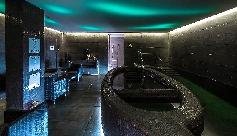 هتل ísland   Spa & Wellness