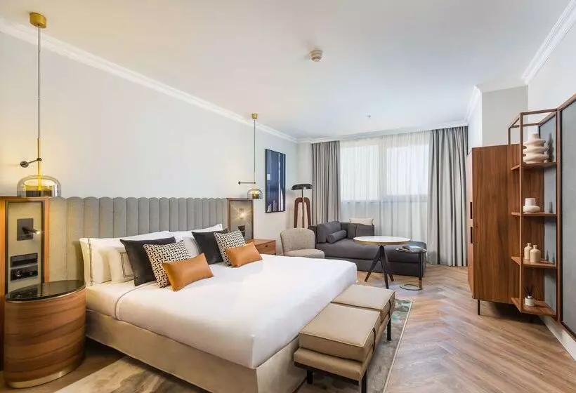 فندق Meliá Valencia