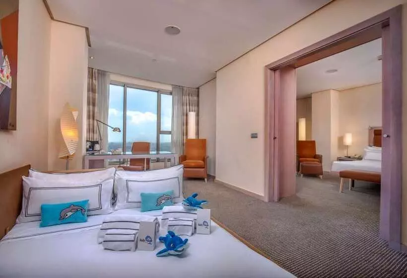 فندق Meliá Valencia