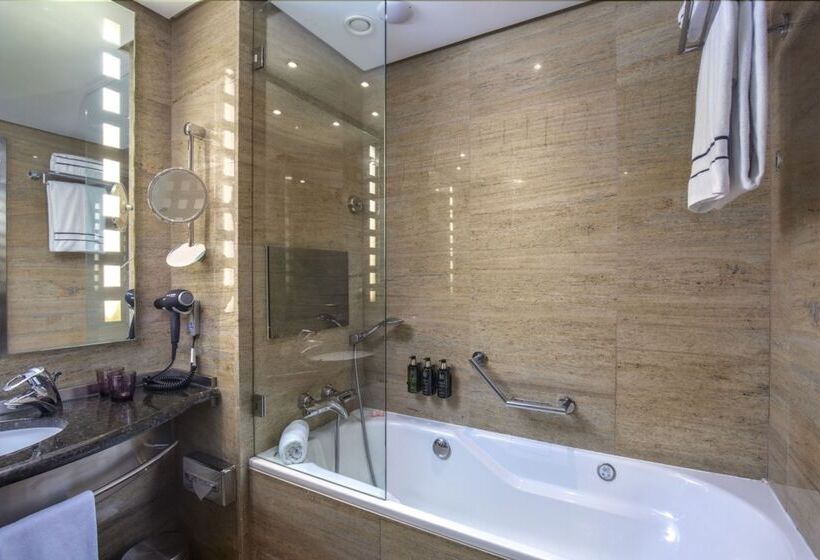 هتل Meliá Valencia