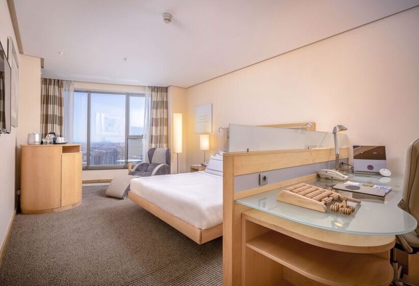 هتل Meliá Valencia