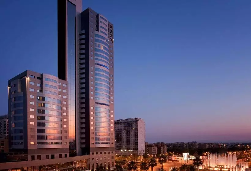 فندق Meliá Valencia