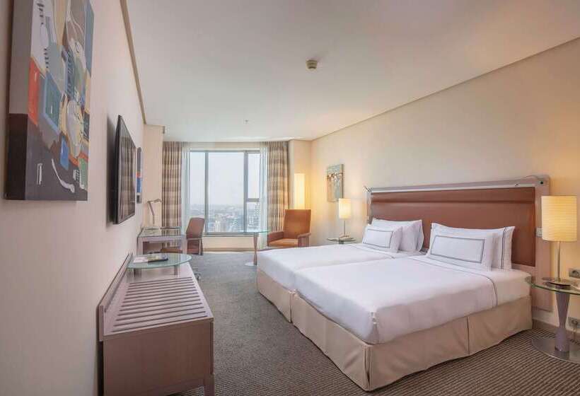 هتل Meliá Valencia