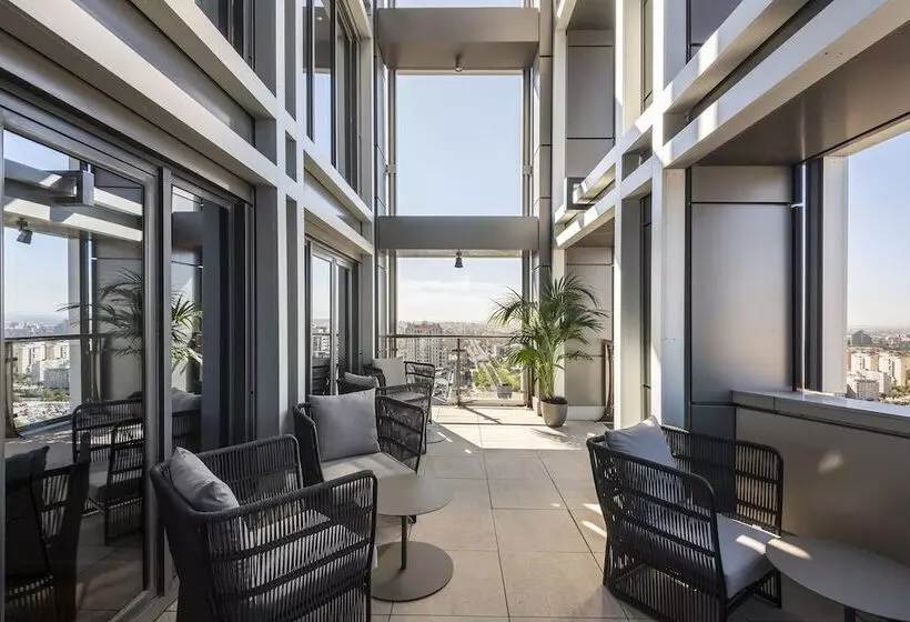 فندق Meliá Valencia