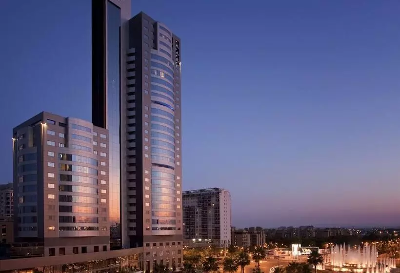 فندق Meliá Valencia