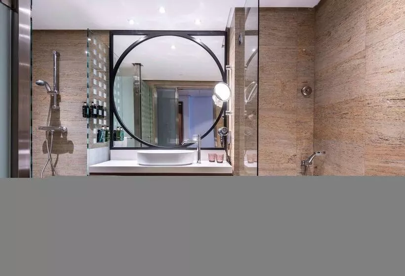 فندق Meliá Valencia