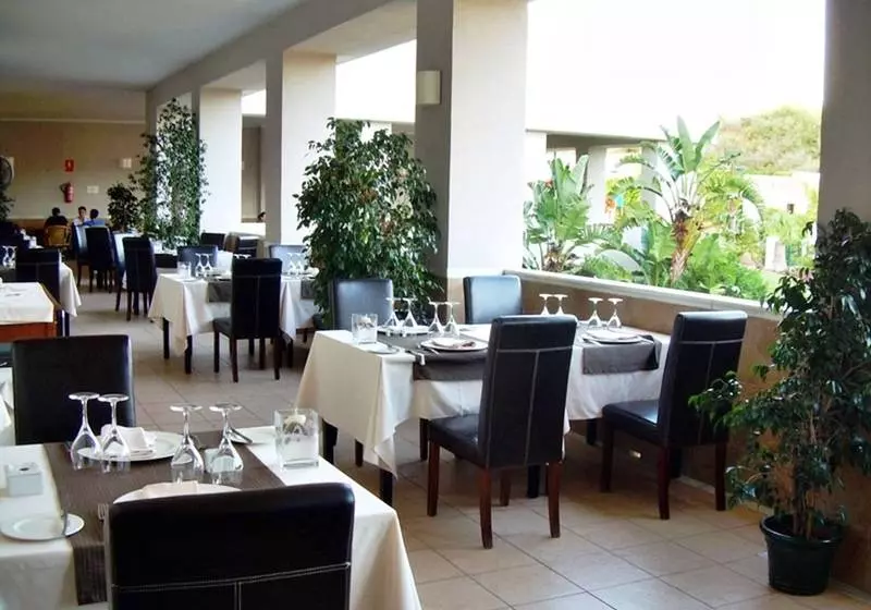 酒店 Montera Plaza