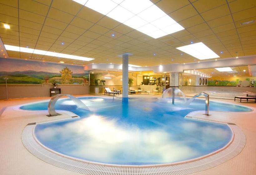 فندق Palacio De La Magdalena