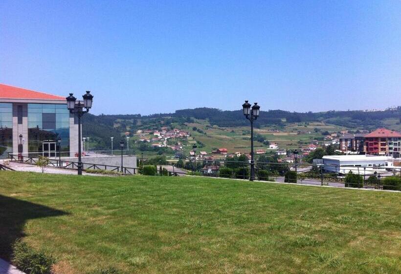 فندق Palacio De La Magdalena