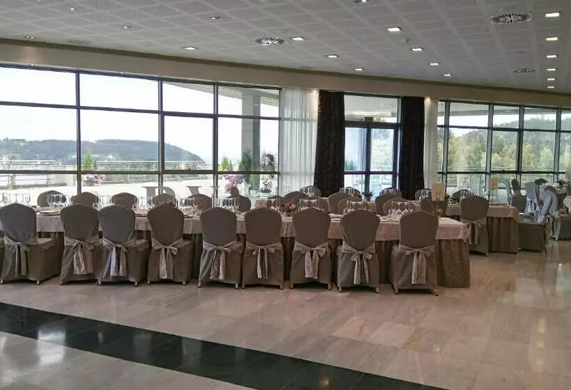 هتل Palacio De La Magdalena