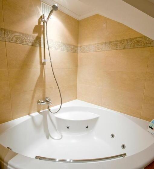 فندق Palacio De La Magdalena