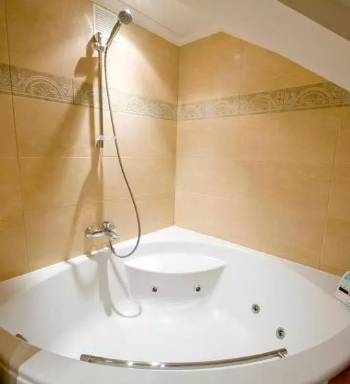 هتل Palacio De La Magdalena