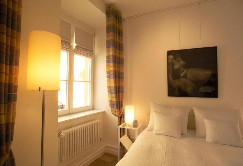 هتل Parc Beaux Arts