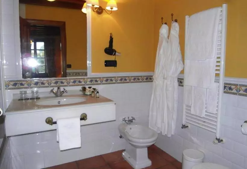 Отель Pazo De Adrán