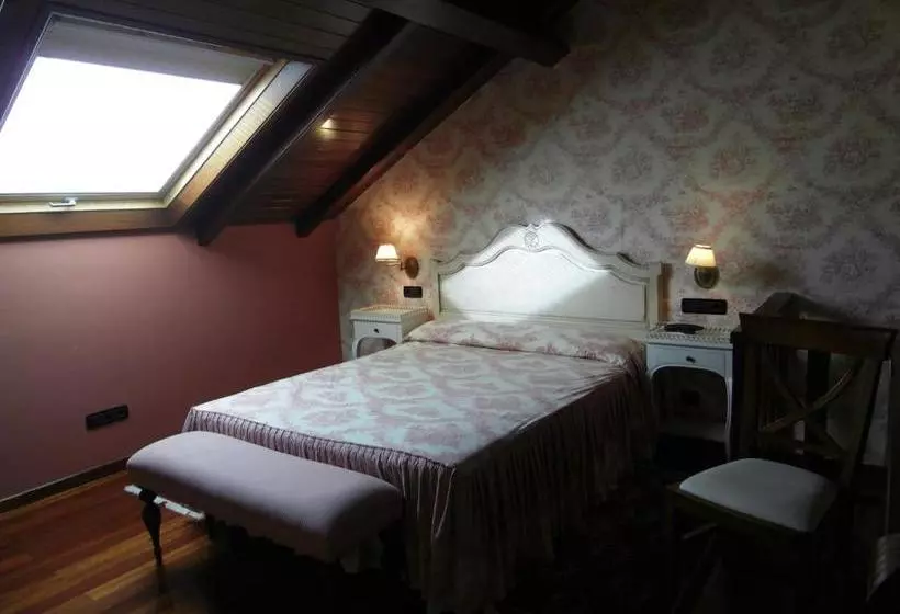 Отель Pazo De Adrán