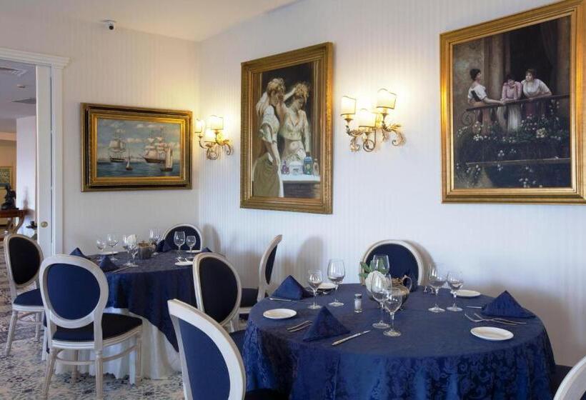 ホテル Punta Campanella Resort & Spa