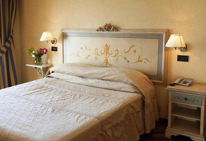 ホテル Punta Campanella Resort & Spa