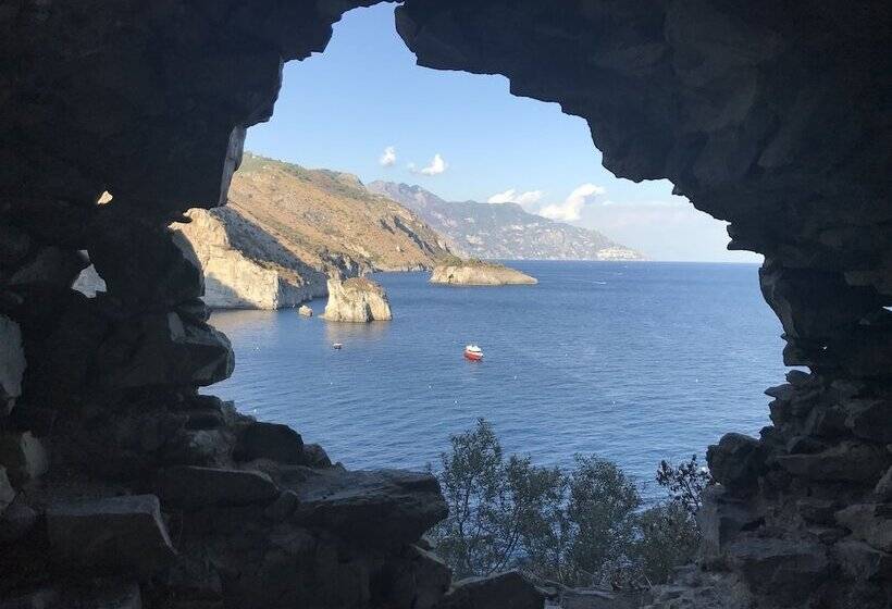 ホテル Punta Campanella Resort & Spa