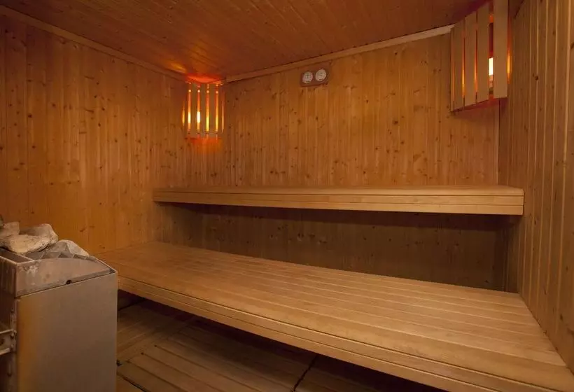 فندق Punta Campanella Resort & Spa