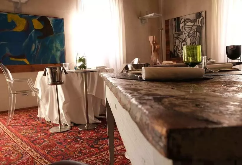 ホテル Settecento