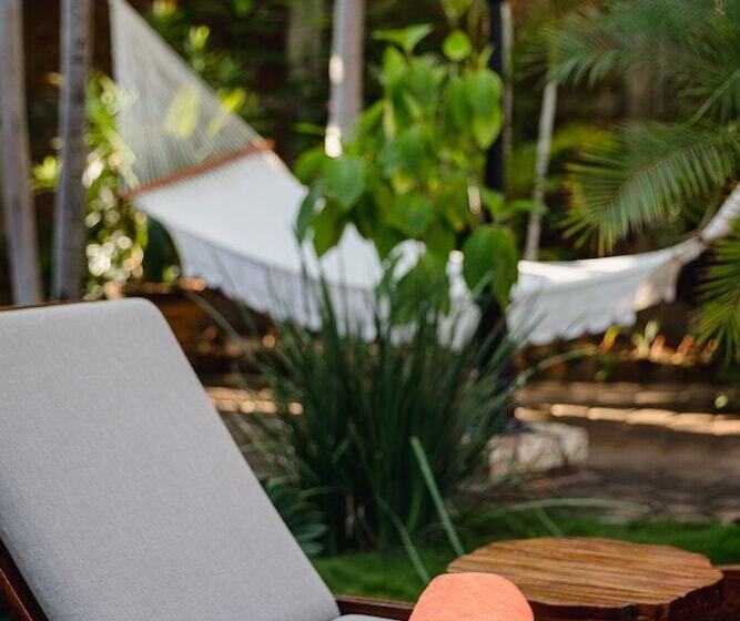 فندق Suites La Hacienda