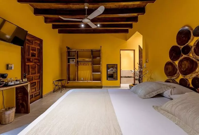 酒店 Suites La Hacienda