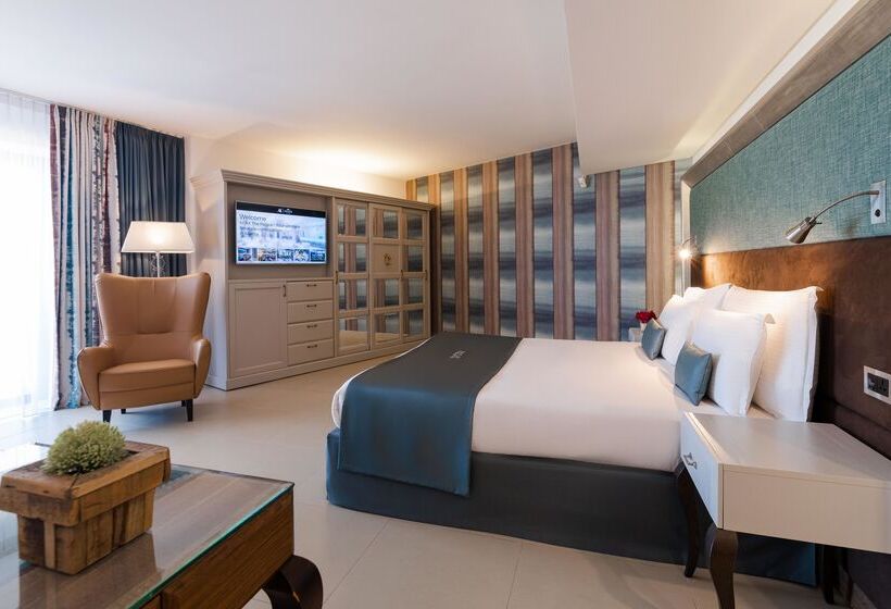 בית מלון כפרי Ax The Palace