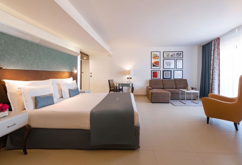 בית מלון כפרי Ax The Palace