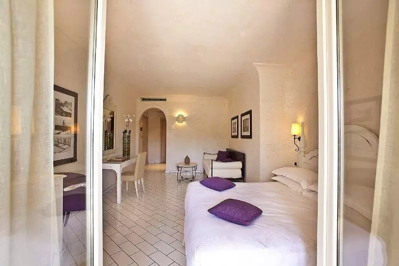 Therasia Resort Sea And Spa The Leading Hotels Of The World