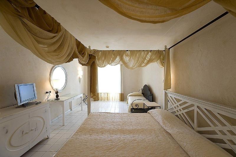 Therasia Resort Sea And Spa   The Leading Hotels Of The World