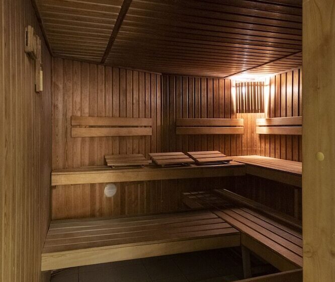 בית מלון כפרי Vienna House By Wyndham Andel S Cracow