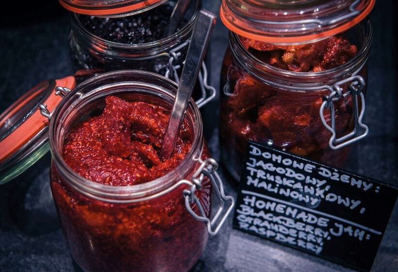 בית מלון כפרי Vienna House By Wyndham Andel S Cracow