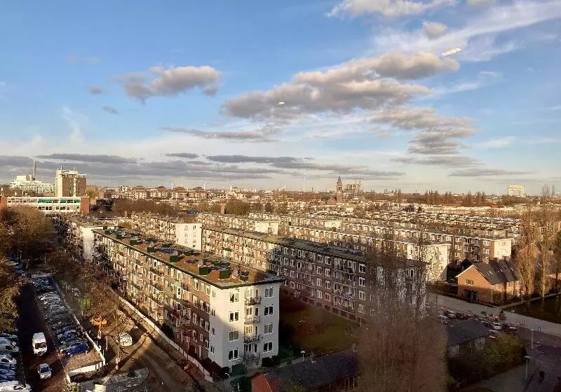 Xo Hotels Blue Tower