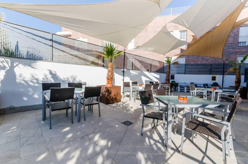 Отель Yit Conquista De Granada