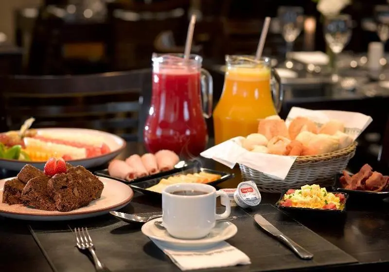 Sol Alphaville Hotel & Residence