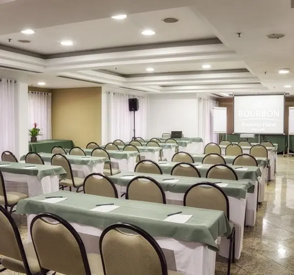 Sol Alphaville Hotel & Residence